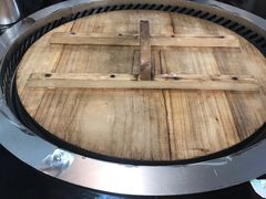 -三里屯土灶炖公鸡地锅鸡(江东店)