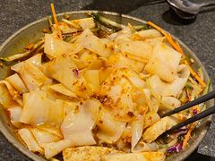 羊毛工镇凉皮-丝路金桃·新疆菜(徐汇店)