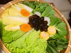蔬菜拼盘-尚尚仙·酸汤猪手·猪肚鸡火锅(华联万柳购物中心店)