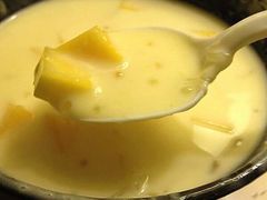 杨枝甘露-鳳城美食坊(蒙特雷公园)