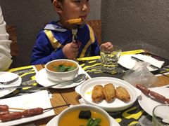 -乐凯撒披萨(东方新世界店)