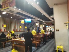 -香佰里鲜货火锅(佳乐金街店)
