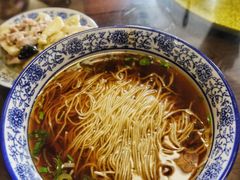 红汤面底-裕兴记•蟹黄面馆(人民广场店)