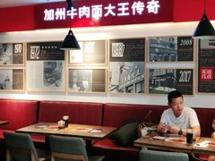 大堂-李先生牛肉面大王(北京平谷步行街店)