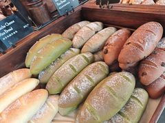 -BUTTERFUL&CREAMOROUS 黄油与面包(中山公园龙之梦店)