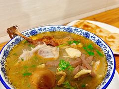 -叶新小吃店(来凤小区总店)