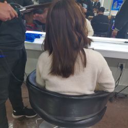 -都市靓剪烫染沙龙