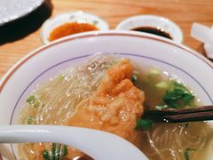 牛肉粉丝汤-鑫震源·苏式大虾生煎(山塘街店)