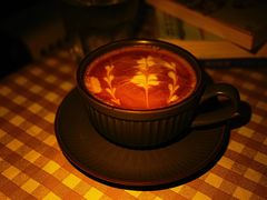-脚下咖啡·CHILL酒馆(灵光东巷店)