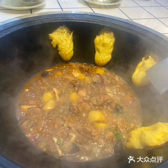 遮一锅·东北蔡·铁锅炖·烧烤(回兴店)