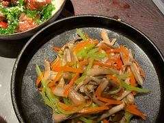 -芸鲜季·云南野生菌餐厅· 云南风物味研社(闵行店)