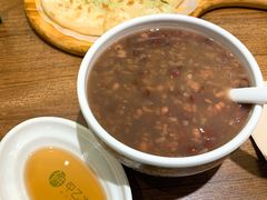 红豆薏米粥-甲乙饼·北京手工肉饼(西直门凯德茂店)