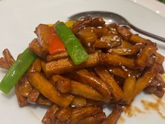 -元唐家宴•经典东北菜(梅市口路店)
