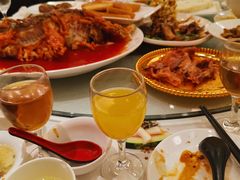 -洞庭洲·防空洞火锅·烧烤·铜锅涮肉(新百广场店)