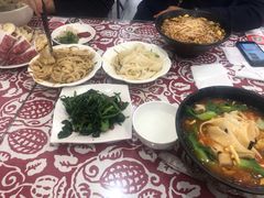 -秦香陕西食府(华贸天地店)