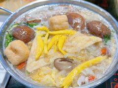 -西火火·川派小火锅(西溪银泰店)