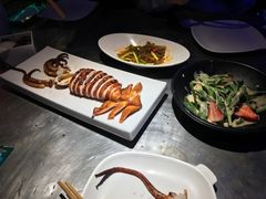-鱼非鱼(徐家汇店)