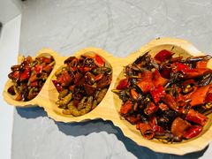 -隔壁老王·家常云南菜(皇冠店)