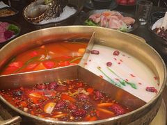 -湊湊火锅·茶憩(打浦桥日月光店)