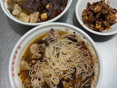 -文山荷鲜居(翠湖店)