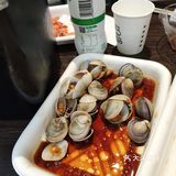 加起来才两百出头，另外去了边上的其他档口