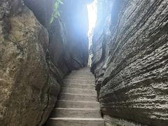 -梭布垭石林景区