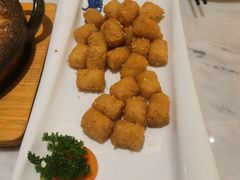 蛋黄焗小土豆-小菜园新徽菜(上海浦东复地活力城店)