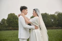 -光明婚纱摄影(建设路店)