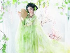 -九月鹰飞汉服摄影工作室