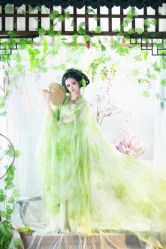 -九月鹰飞汉服摄影工作室
