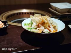 -山川小町·极番烧肉(新地假日广场店)