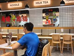 -樂麗餐室 · 本地茶餐廳(扬名广场店)