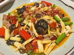 -三猫黑鱼花(南大店)