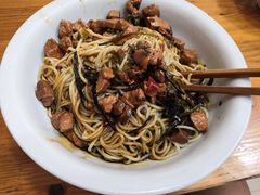 -上海特色小笼店(铁岭路90弄小区店)