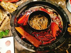 -蜀辣居鲜货老火锅(双流万达店)