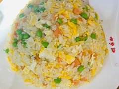 虾仁肉丝炒饭-鼎泰丰(渔阳店)
