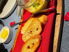 -弦月窗LUNETTE BY AMANDA(复兴路店)