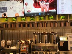 -CoCo都可(湖滨银泰店B区店)