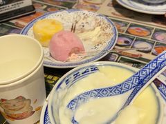 -广信牛奶甜品世家(台东店)