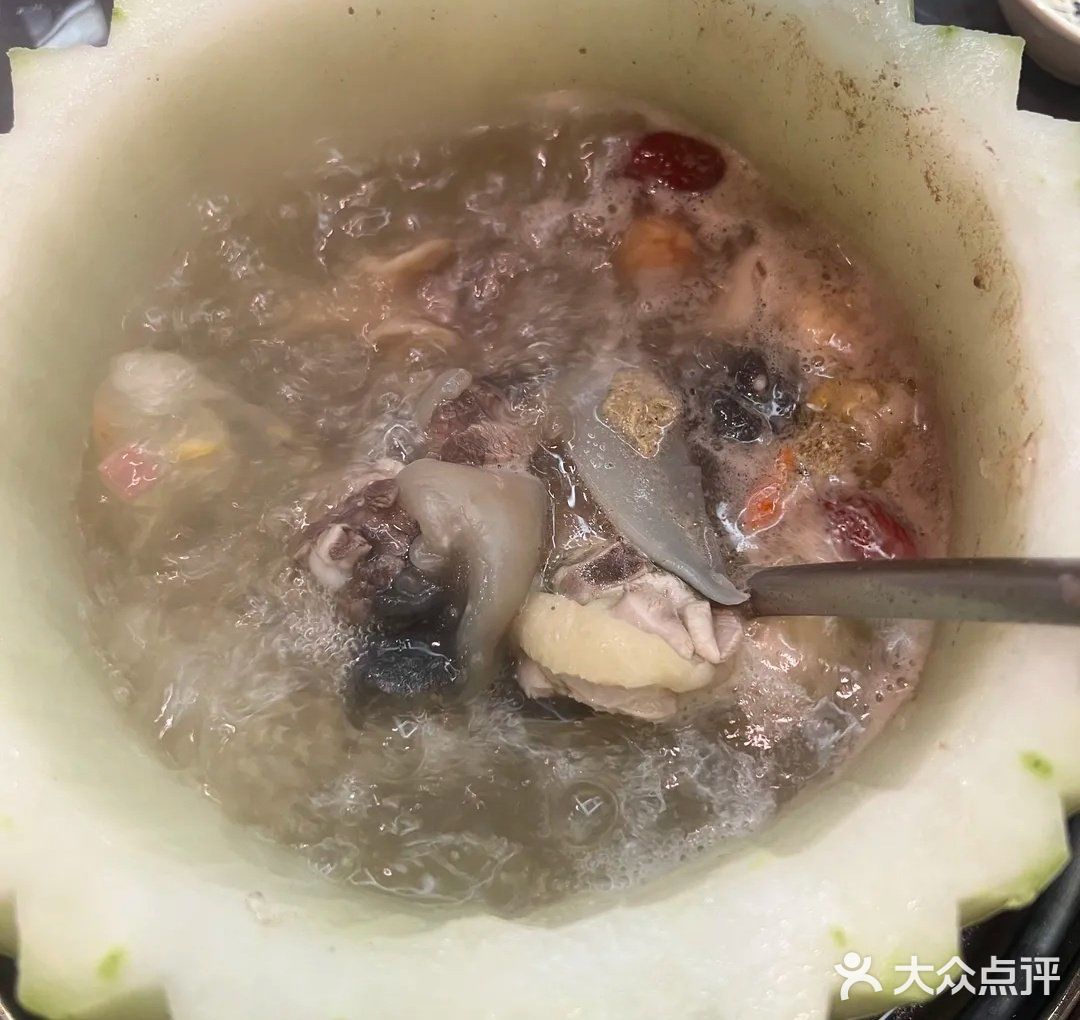 粵味鲜冬瓜盅清远鸡，我解锁了舌尖上的“鲜”美
