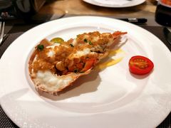 低温慢煮龙虾配清酒月桂汁-安蒂娅·海鲜自助餐厅(安蒂娅美兰酒店)