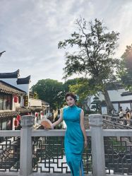-一揽芳华汉服旗袍体验馆(拙政园店)
