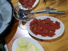 -五指山生态小黄牛(皮皮虾海鲜广场店)