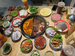 -鸿姐老火锅(静安店)