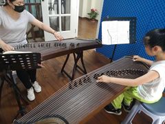 -琴芳艺所艺术培训.古筝钢琴