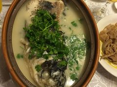 -天乐农家鱼头王(天目湖店)