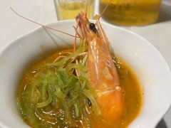 青萝卜丝炖大虾-开海·红岛海鲜虾水饺(石老人店)