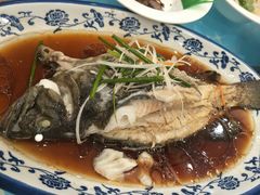 -山明水秀大饭店