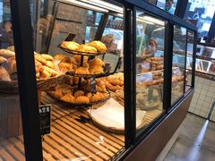 -Dough&Joe团憩(瑞虹天地月亮湾店)