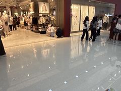 -万达广场(南昌红谷滩店)